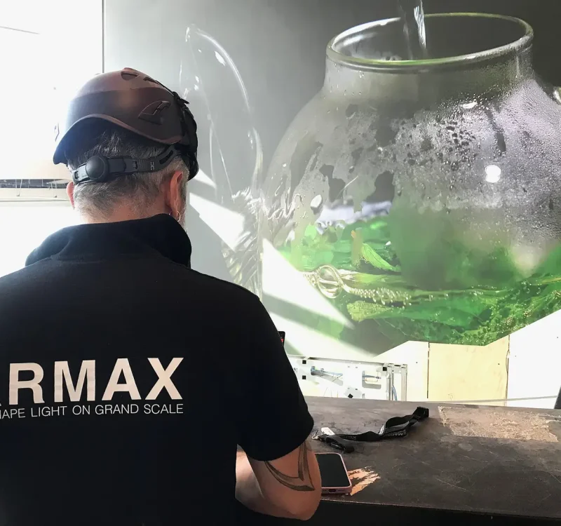 ADVANCED LED DISPLAY -10_result