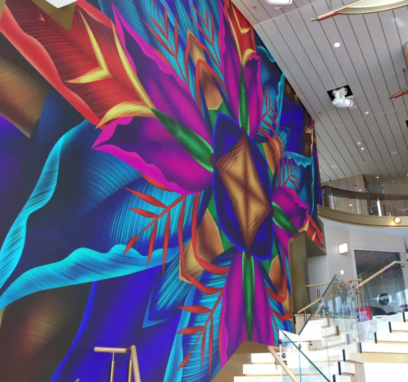 ADVANCED LED DISPLAY - FEATURE BAZAAR WALL